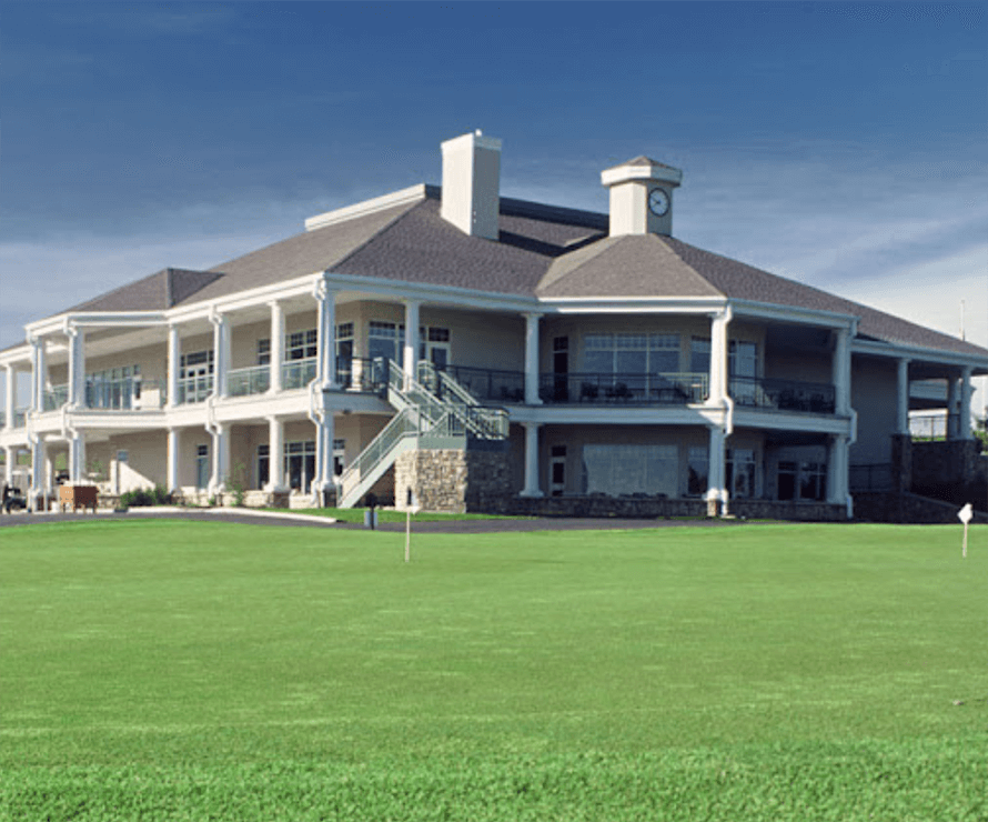 view of clubhouse from golf course